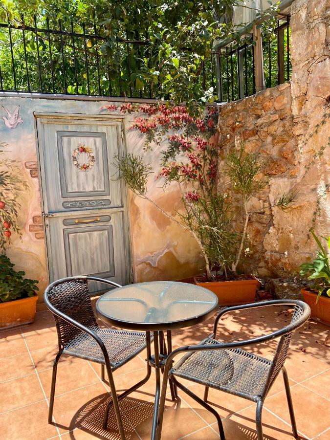 Ritsa Art Residence Chrissi Akti Chania Exterior foto